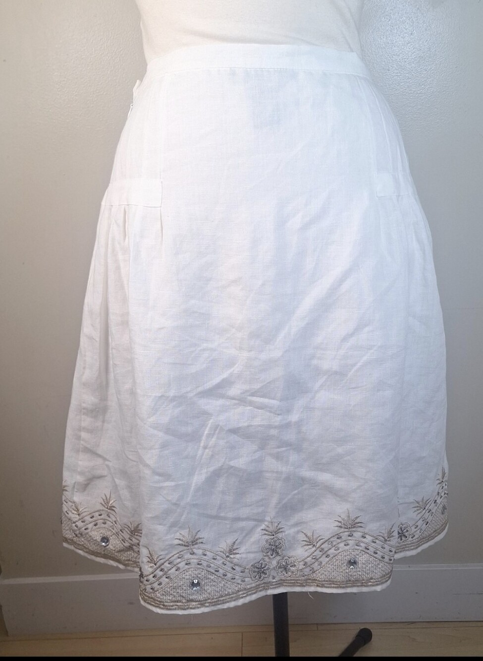 Anne Carson off-white 100% linen A-line skirt Rhinestone/Embroidery Detail SZ 4 - Picture 3 of 8